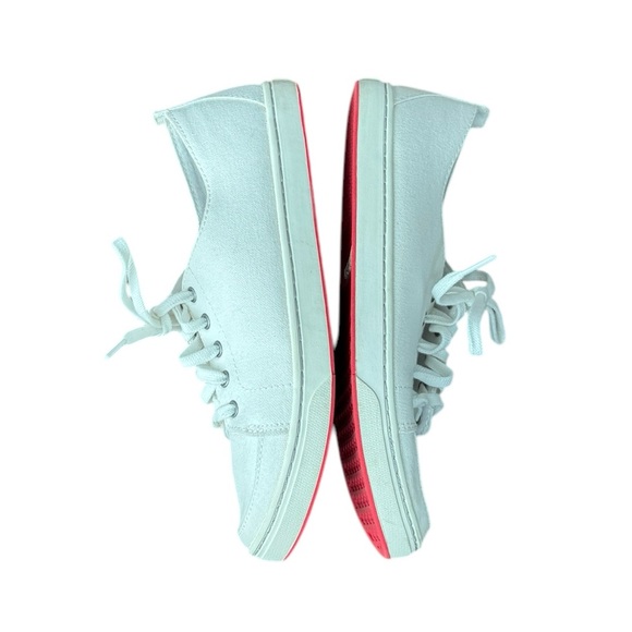 L.L. Bean White Canvas Sneakers Size 7.5 - Picture 7 of 11